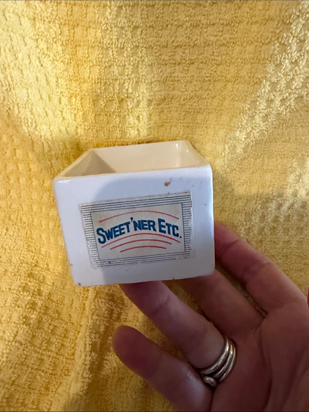 White Ceramic sweetener holder. Vintage 1983